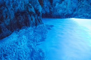 Modrá jeskyně