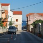 Vodice – turistické letovisko s krásnou pláží i okolím