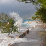 Extrémní počasí v Chorvatsku: Bouře, zemětřesení a zavřené školy