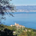 Nová rychlá lodní linka Rijeka – Mošćenička Draga: Alternativa k přetíženým silnicím