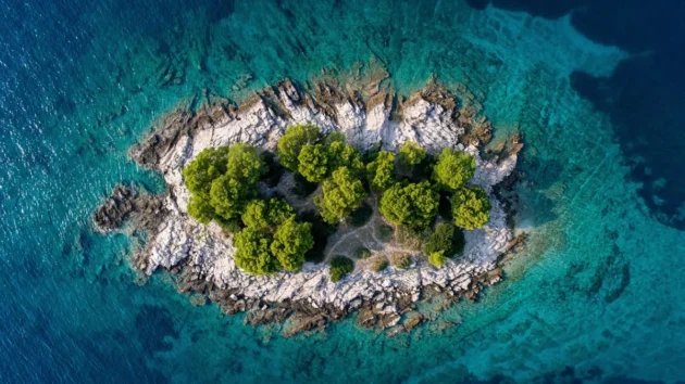 Chorvatsko s dětmi: průvodce pro rodiny – písečné pláže, klidné destinace a praktické tipy